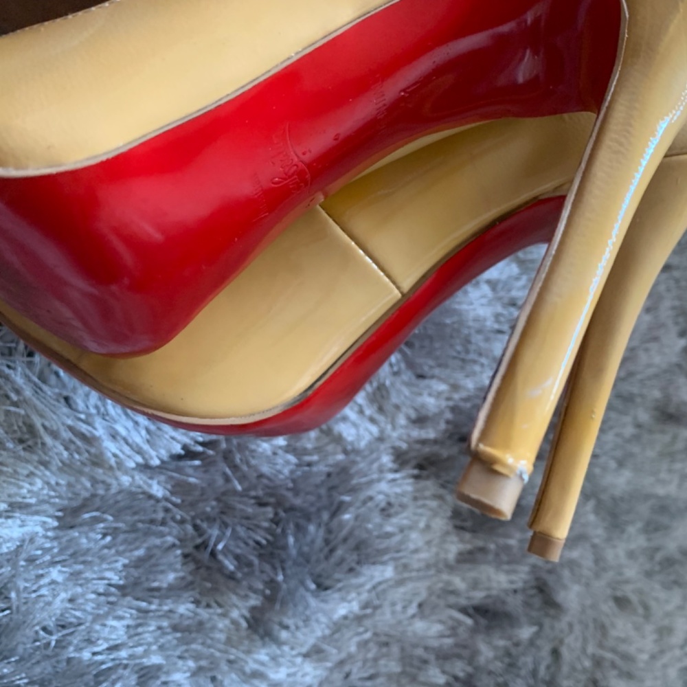 Shoes - Picture 3 of 6
